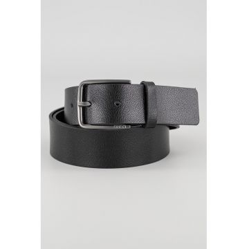 Curea uni din piele cu catarama metalica