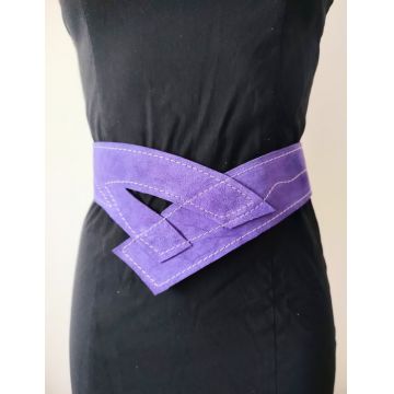 Centura asimetrica din piele naturala intoarsa violet