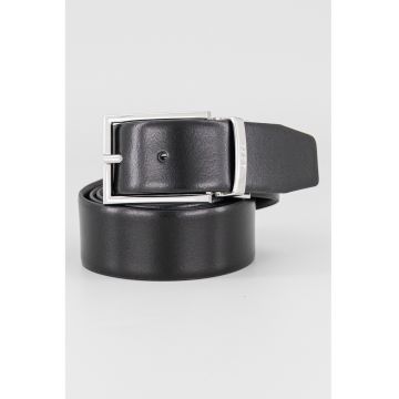 Curea de piele cu catarama metalica