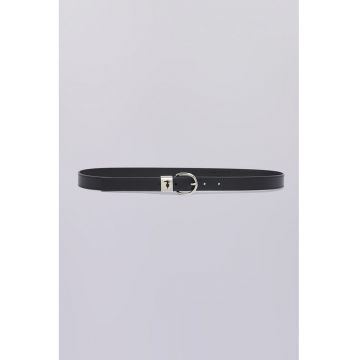 Curea din piele cu catarama metalica - Negru