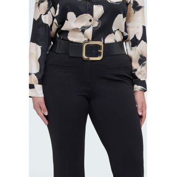 Curea elastica cu catarama metalica - Negru