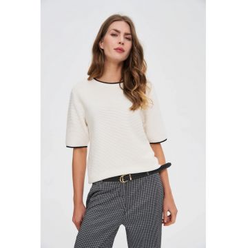 Curea ingusta neagra