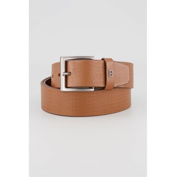 Curea din piele cu model si catarama patrata - Maro cognac