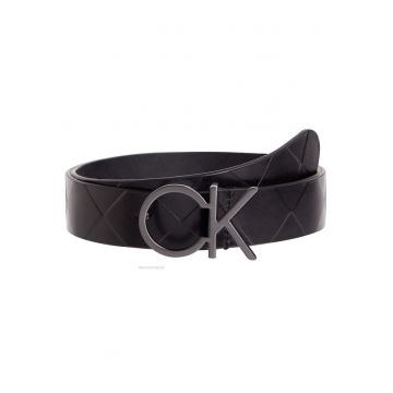 Curea din piele cu monograma metalica -