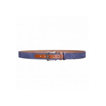Curea brown detail
