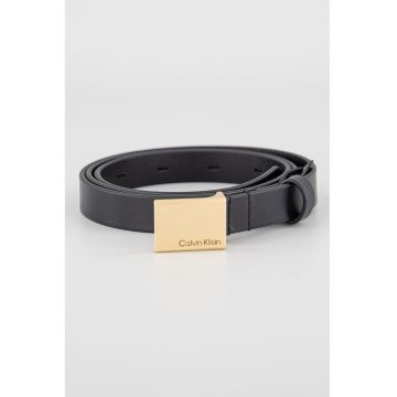 Curea de piele cu logo metalic - Negru